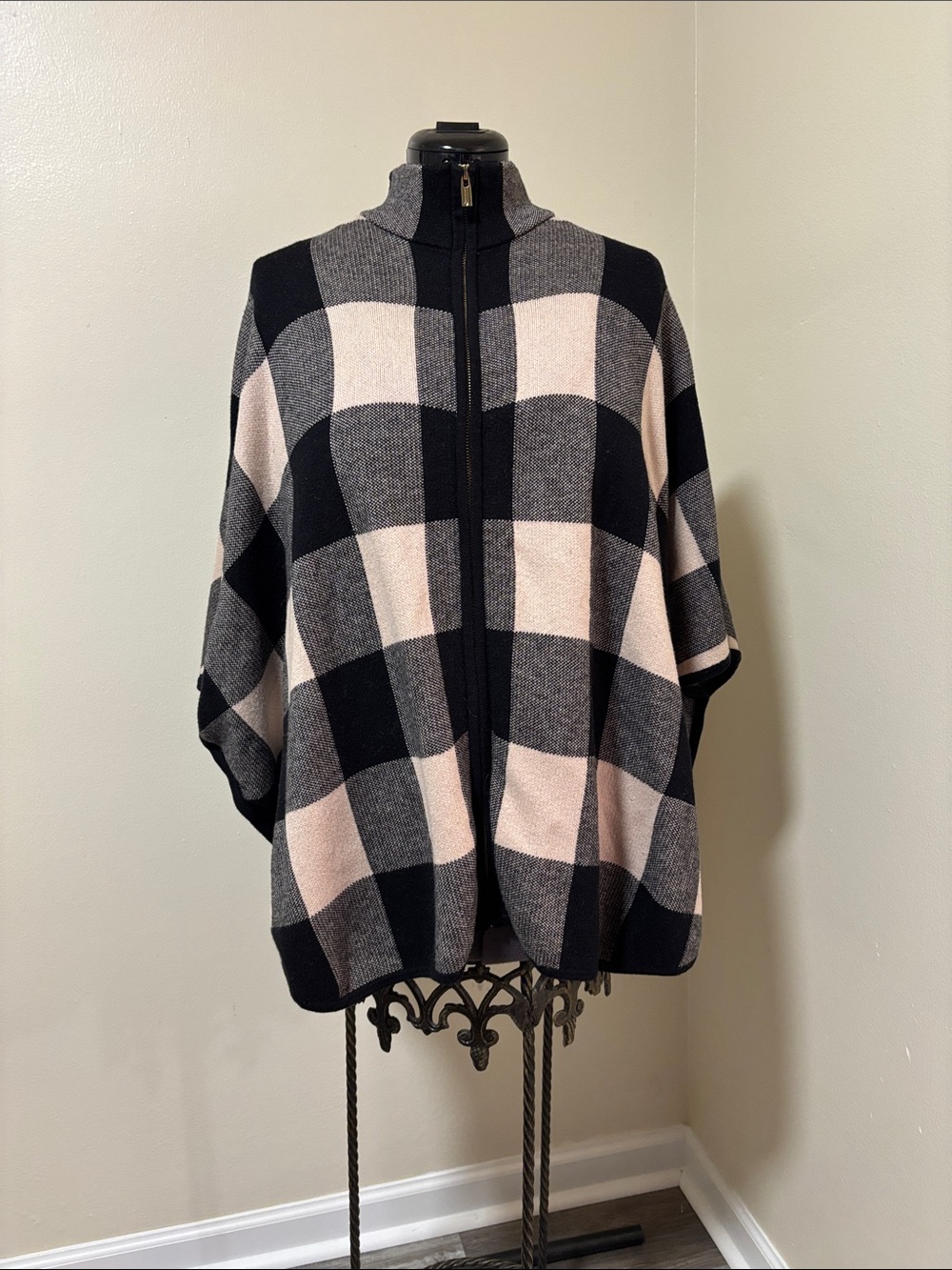 Jones New York Black and Pink Plaid Zip-Front Poncho